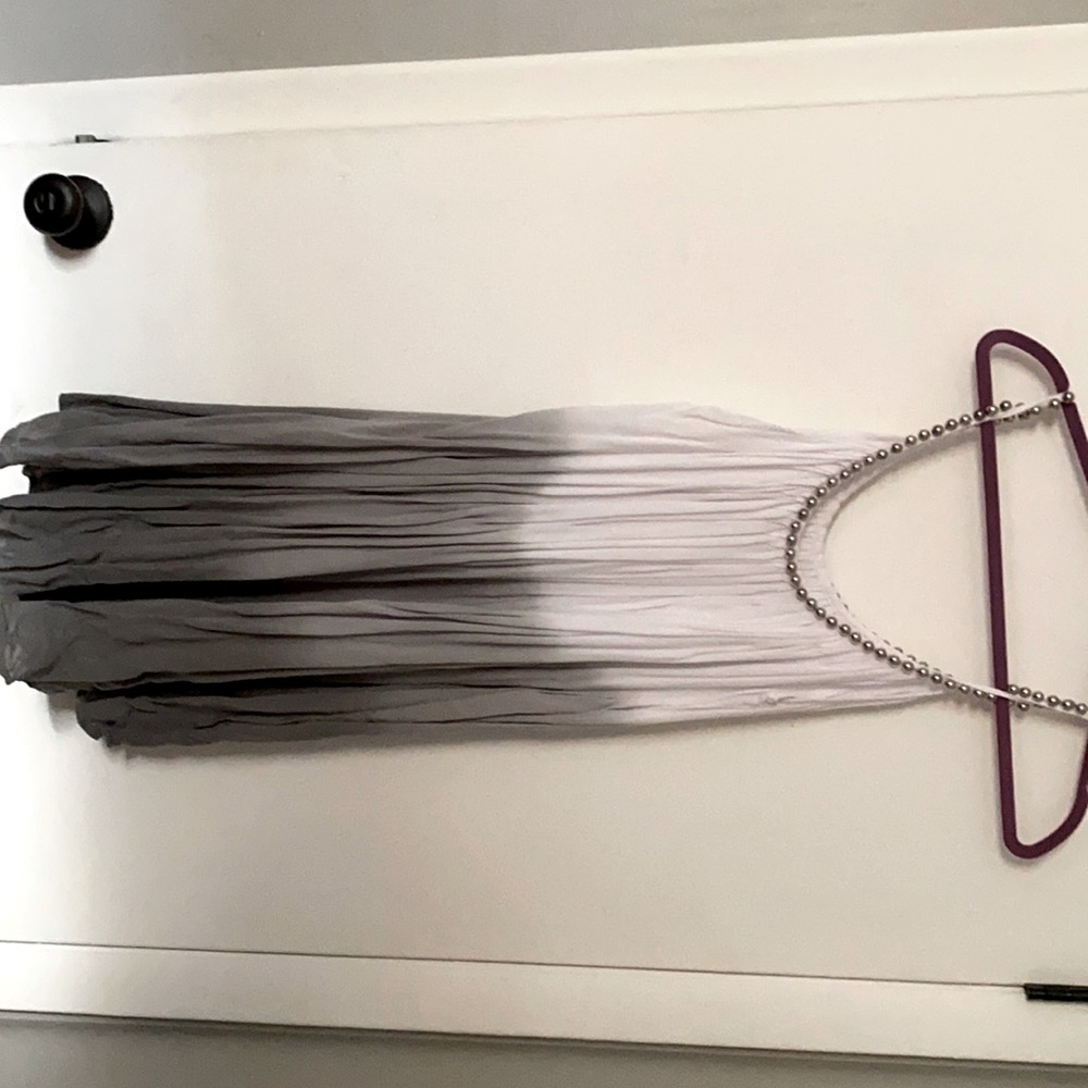 Ombré grey/white dress